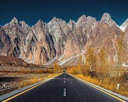 The Karakoram Range is spectacular mountain ranges in the world, located in the northern region of Pakistan and it connects Afghanistan to China.